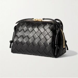 BOTTEGA VENETA Concert Pouch intrecciato leather shoulder bag NEW CONDITION